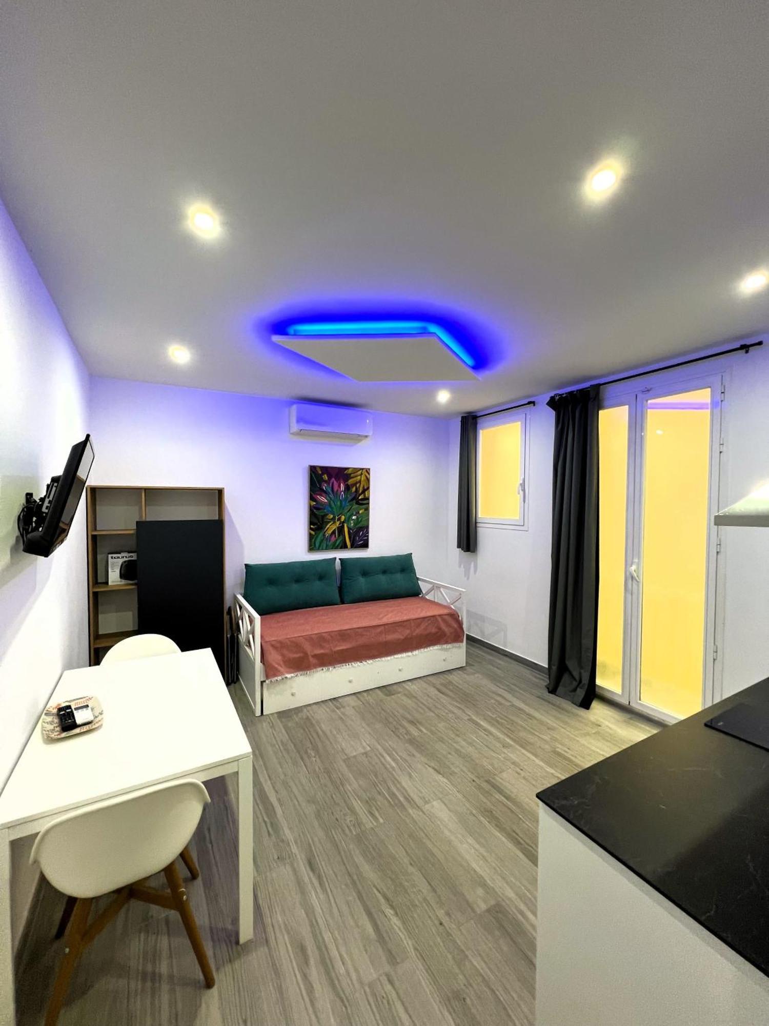 Acogedor Apartamento En Gran Via Madrid Kültér fotó